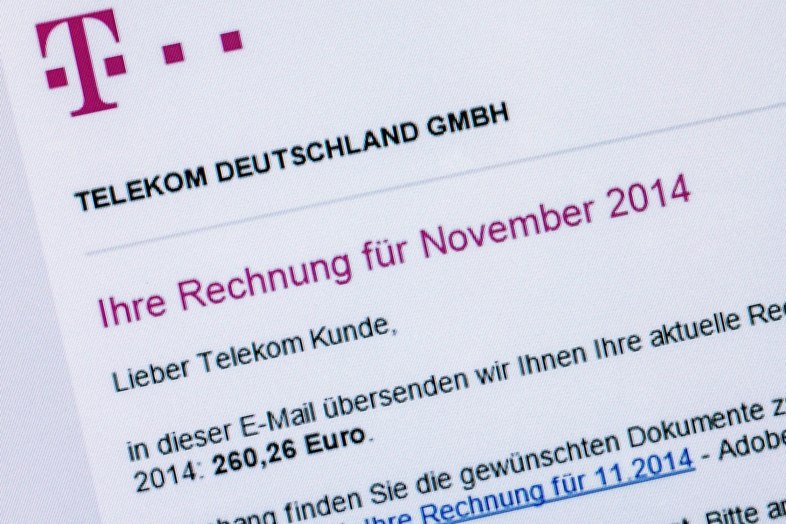 Telekom-Rechnung: Betrüger tarnen infizierte Mails als Rechnungen bekannter Unternehmen. Nutzer sollen dazu verleitet werden, den Anhang zu öffnen.