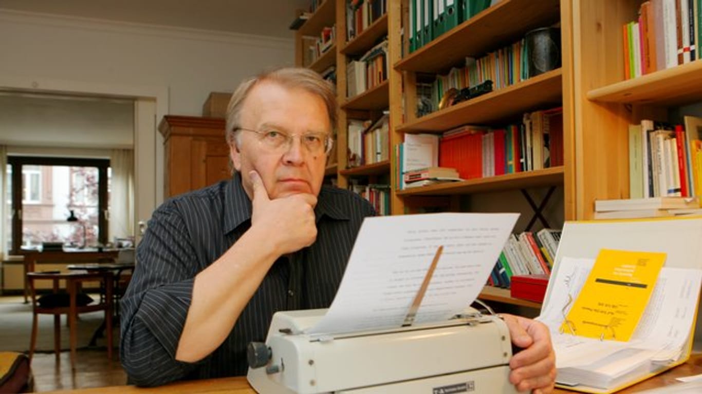 Der Schriftsteller Wilhelm Genazino (2007).