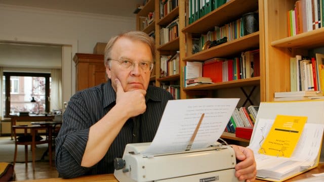 Der Schriftsteller Wilhelm Genazino (2007).