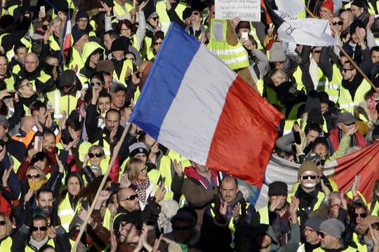 "Gelbwesten" demonstrieren in Marseille.