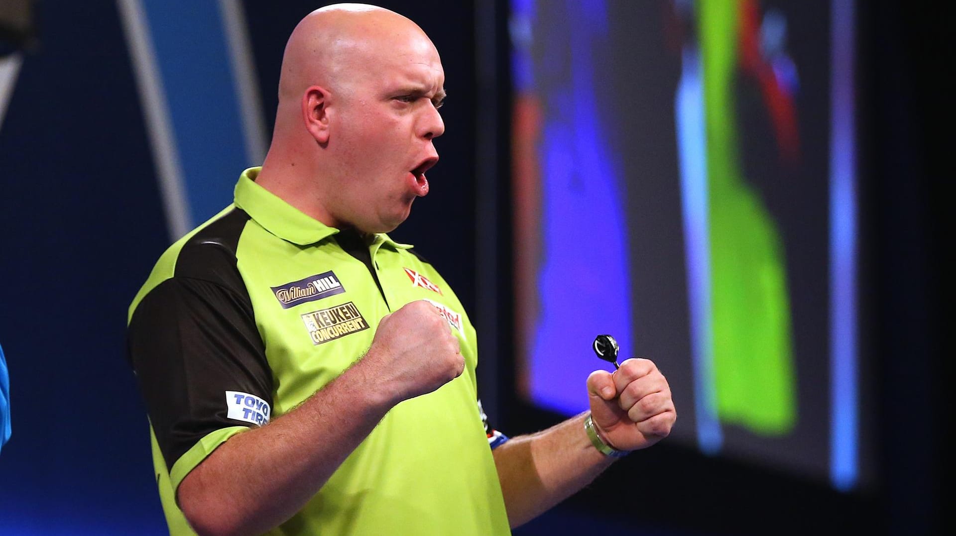 Darts-WM: Michael van Gerwen jubelt über seinen Sieg im Spiel gegen Tabern aus England