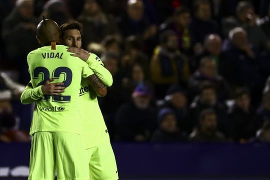 Lionel Messi traf dreifach beim 5:0 gegen UD Levante.