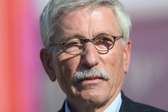 Thilo Sarrazin, umstrittener Bestsellerautor und früherer Finanzsenator von Berlin, droht ein Parteiausschluss.