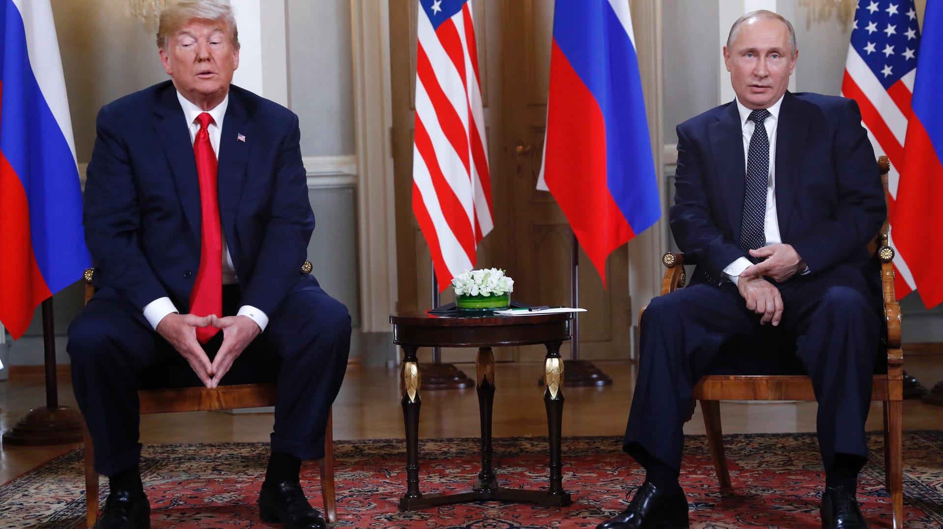 US-Präsident Donald Trump und der russische Präsident Wladimir Putin: Der Kreml hat offenbar versucht, Trump bei der US-Wahl über die sozialen Netzwerke zu unterstützen.