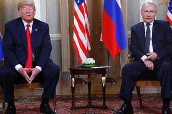 US-Präsident Donald Trump und der russische Präsident Wladimir Putin: Der Kreml hat offenbar versucht, Trump bei der US-Wahl über die sozialen Netzwerke zu unterstützen.