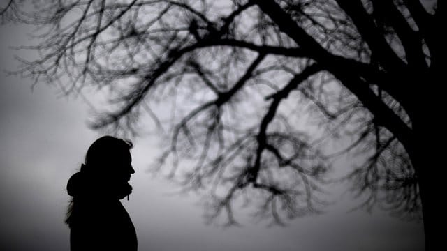 Wenn Ängste außer Kontrolle geraten, ist eine Psychotherapie hilfreich. Wenn Ängste außer Kontrolle geraten, ist eine Psychotherapie hilfreich.