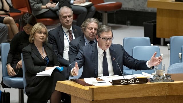 Aleksandar Vucic, Präsident von Serbien, spricht während des Treffens des UN-Sicherheitsrates im Hauptquartier der Vereinten Nationen. Aleksandar Vucic, Präsident von Serbien, spricht während des Treffens des UN-Sicherheitsrates im Hauptquartier der Vereinten Nationen.