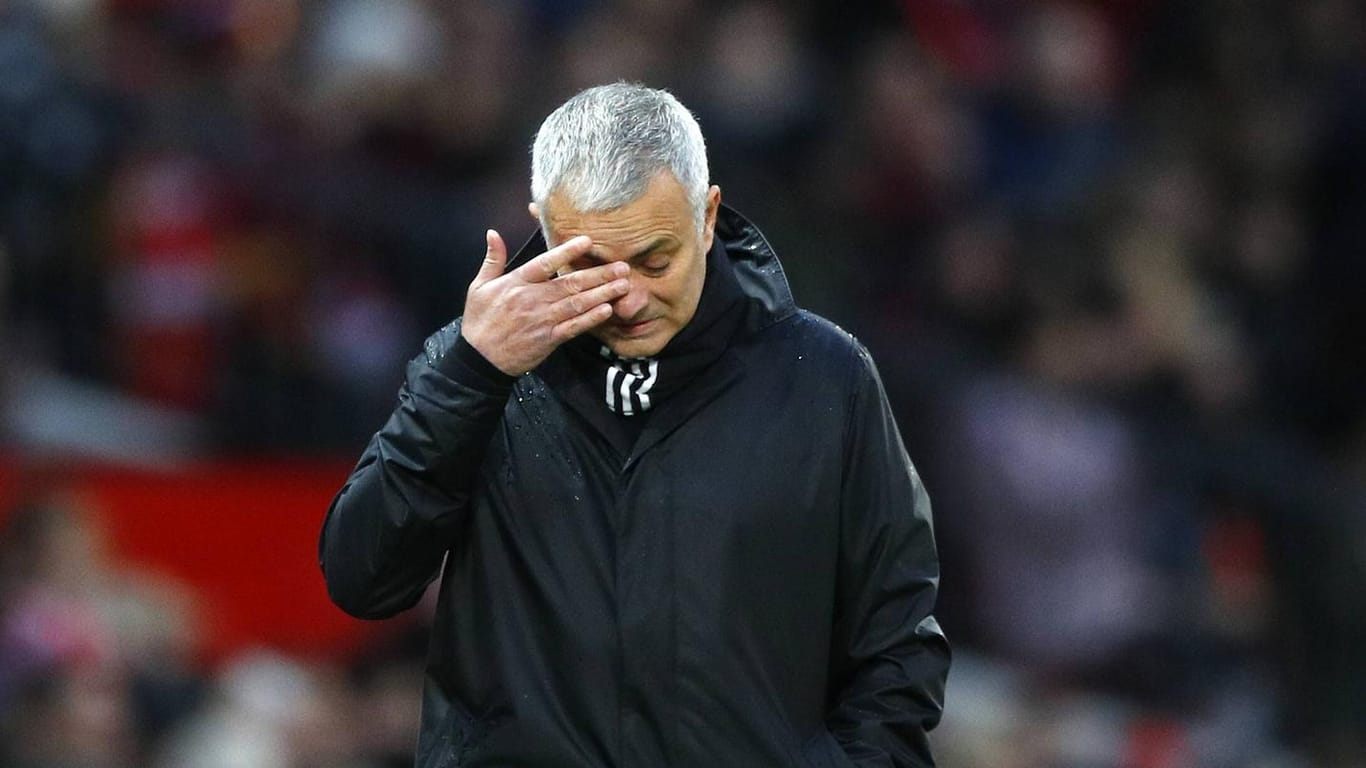 José Mourinho ist nicht länger Teammanager des englischen Rekordmeisters.