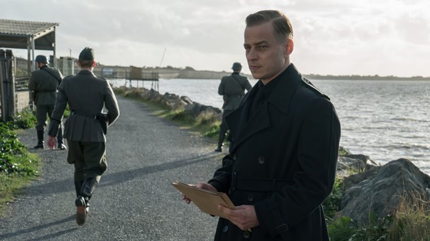 Tom Wlaschiha spielt in "Das Boot" einen Gestapo-Chef.