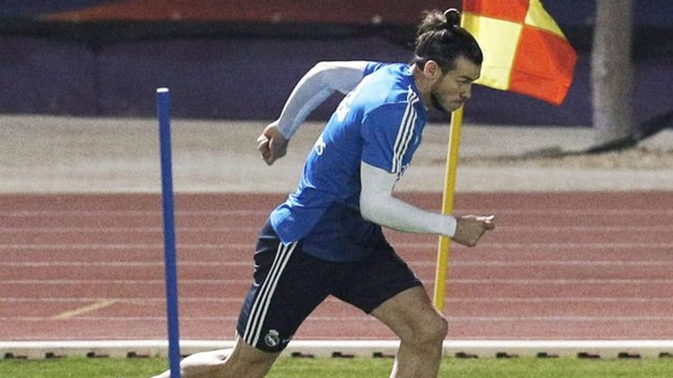 Real Madrids Star Gareth Bale beim Training in Abu Dhabi.
