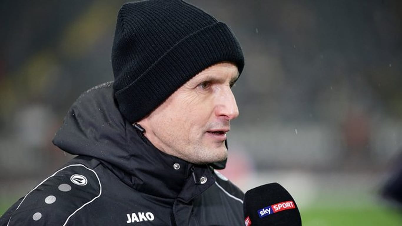 Steht unter Druck: Leverkusens Trainer Heiko Herrlich.