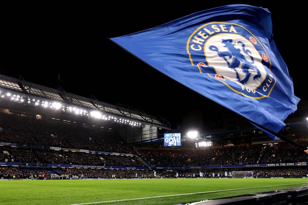 Zweifelhaftes Verhalten: Unter tausenden Chelsea-Fans an der Stamford Bridge fanden sich zuletzt wiederholt Übeltäter.