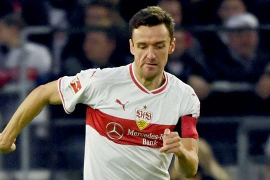 Stuttgarts Christian Gentner steht gegen den VfL Wolfsburg in der Startelf.