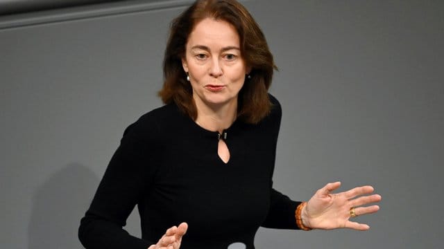 Katarina Barley (SPD), Bundesjustizministerin, will Hauseigentümern verbieten, die Grundsteuer weiter auf die Miete umzulegen. Katarina Barley (SPD), Bundesjustizministerin, will Hauseigentümern verbieten, die Grundsteuer weiter auf die Miete umzulegen.
