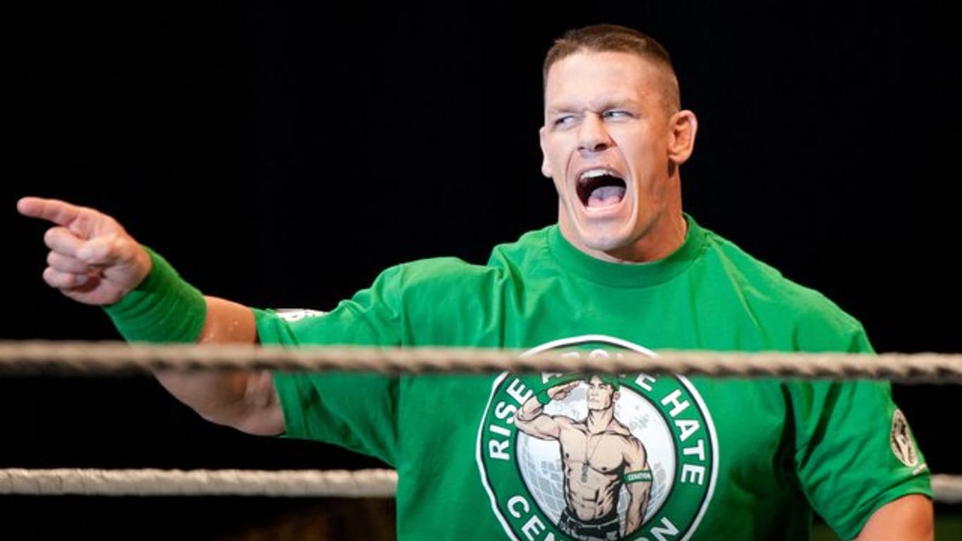 US-Wrestler John Cena ist Auto-Fan und schwärmt er von deutschen Modellen.