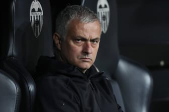 Weiter selbstbewusst: Jose Mourinho glaubt nach seinem Rauswurf bei Manchester United an eine schnelle Rückkehr ins Fußball-Geschäft.
