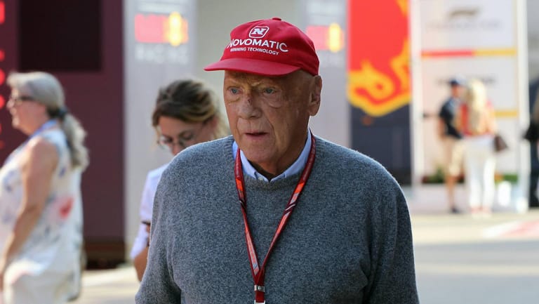 Will bald wieder in den Formel-1-Zirkus zurückkehren: Niki Lauda, hier beim GP von Silverstone im Juli.