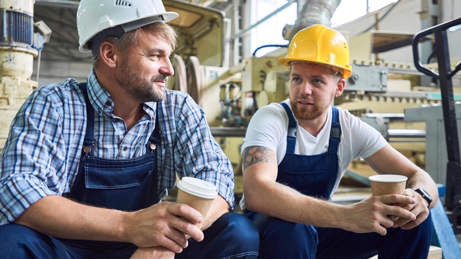 Pause auf dem Bau: Höherer Mindestlohn, das Recht auf Brückenteilzeit und Zuschuss des Arbeitgebers zur Betriebsrente – das bringt das Jahr 2019 für Arbeitnehmer.