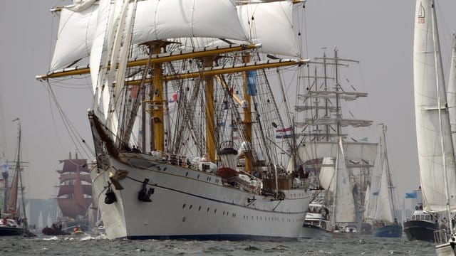 Die "Gorch Fock" wird seit 2016 überholt. Die "Gorch Fock" wird seit 2016 überholt.