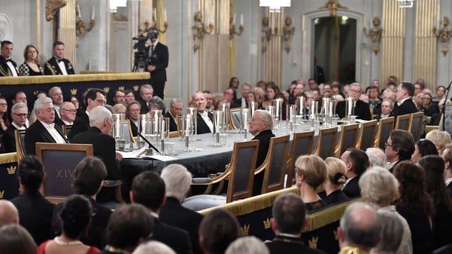 Eine schwierige Sitzung: Die jährliche Hauptversammlung der Akademie.