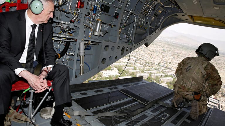 US-Verteidigungsminister James Mattis auf Truppenbesuch in Kabul, Afghanistan.