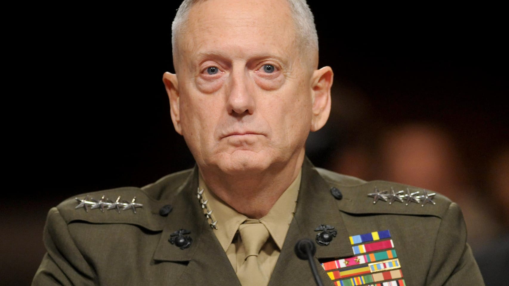 Der damalige General James Mattis während einer Anhörung: US-Präsident Trump wechselt seinen Verteidigungsminister James Mattis aus. Mattis werde Ende Februar das Kabinett verlassen, kündigte Trump an.