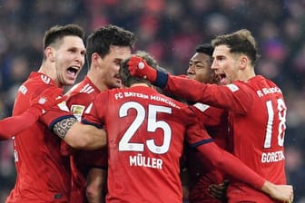Wollen bei Eintracht Frankfurt punkten und die Jagd auf Tabellnführer BVB fortsetzen: Der FC Bayern München.