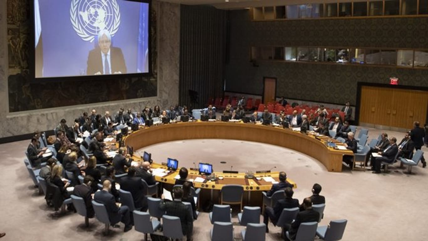 Martin Griffiths, Sondergesandter der Vereinten Nationen für Jemen, gibt dem Sicherheitsrat in New York ein Videobriefing.