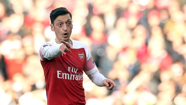 Nach 41 Tagen wieder in der Startelf: Arsenals Kapitän Mesut Özil. Nach 41 Tagen wieder in der Startelf: Arsenals Kapitän Mesut Özil.