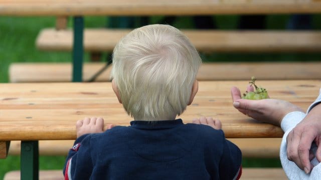 In Deutschland waren im vergangenen Jahr 1,85 Millionen von Armut bedroht. In Deutschland waren im vergangenen Jahr 1,85 Millionen von Armut bedroht.