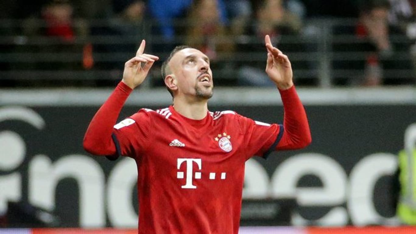 Franck Ribéry ist mit 35 Jahren und 259 Tagen der älteste Bayern-Spieler, dem zwei Tore in einem Spiel gelangen.