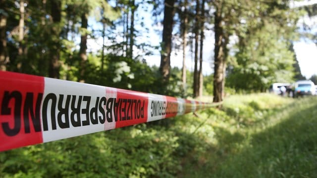 Die neunjährige Peggy war am 7. Die neunjährige Peggy war am 7.