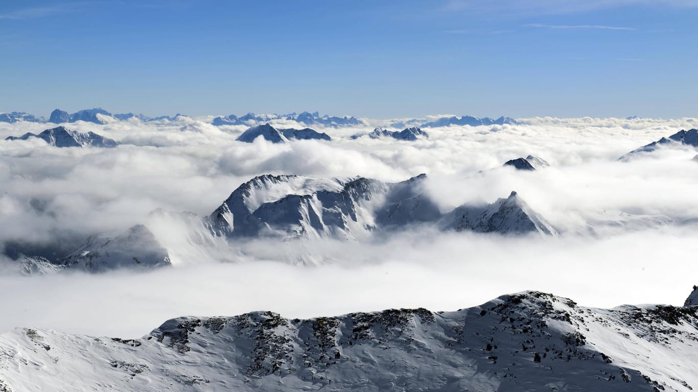 Blick von den Ötztaler Alpen: Die Snowboarderin war mit ihrem Bruder unterwegs.
