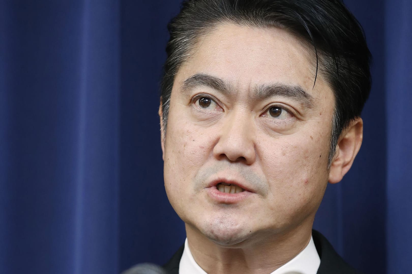 Der Justizminister von Japan, Takashi Yamashita: Während einer Pressekonferenz berichtet er von den Hinrichtungen von zwei Todeskandidaten.
