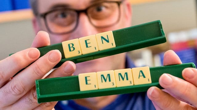 Knud Bielefeld hat Daten aus Geburtskliniken und Standesämtern ausgewetet. Knud Bielefeld hat Daten aus Geburtskliniken und Standesämtern ausgewetet.