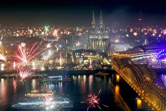 Vor allem in größeren Städten führt das Feuerwerk zu Silvester zu einem starken Anstieg der Feinstaubwerte.