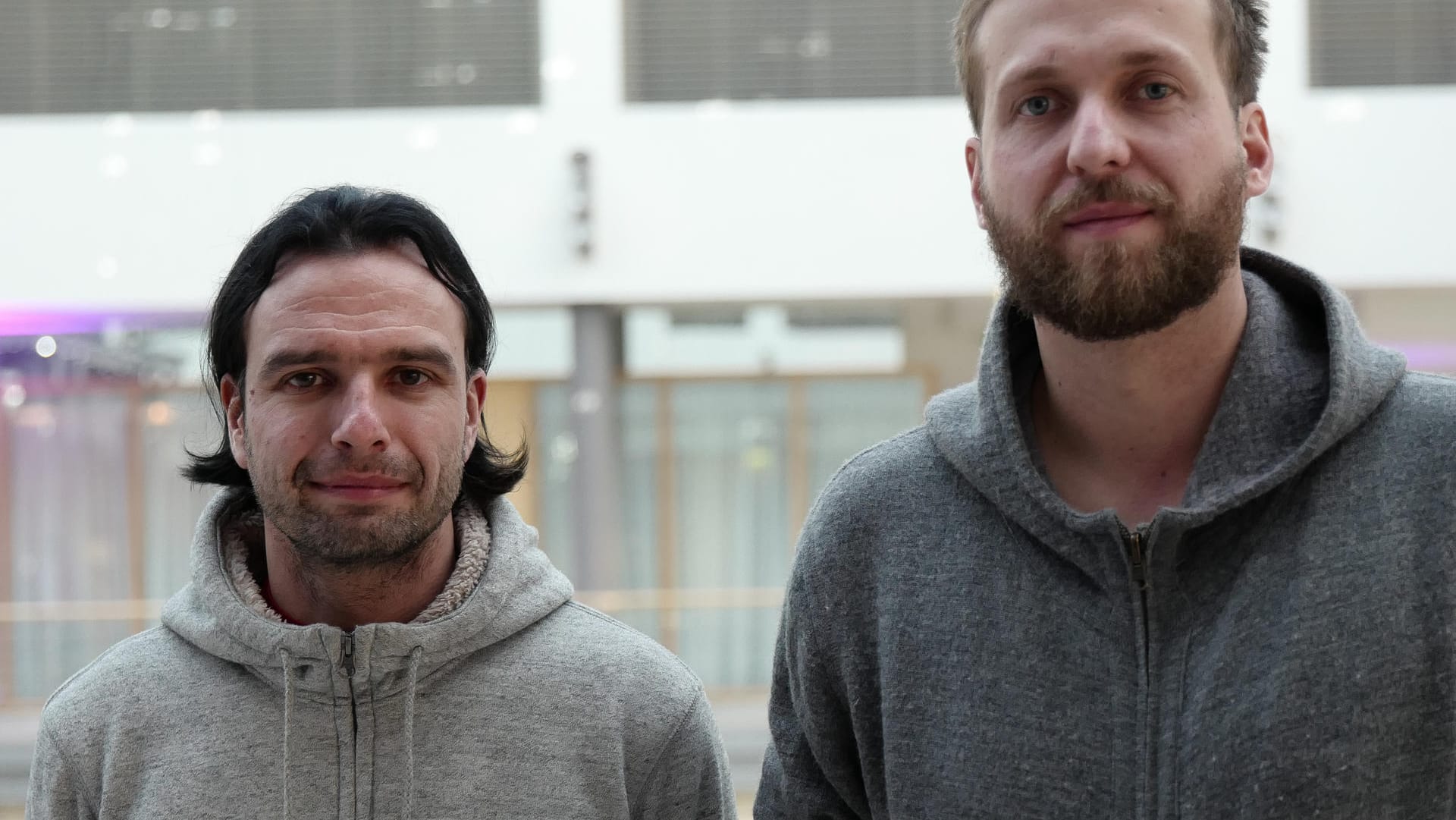 Die Berliner Hacker Jan Krissler und Julian Albrecht, die sich mit dem Überwinden des als sicher geltenden Verfahrens der Venenerkennung beschäftigten.