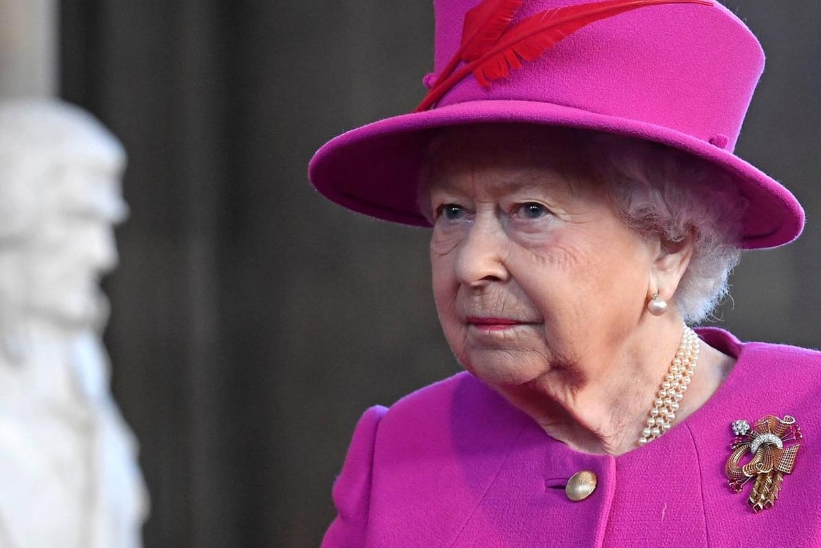 Queen Elizabeth: Sie hat Menschen für ihr gesellschaftliches Engagement ausgezeichnet.