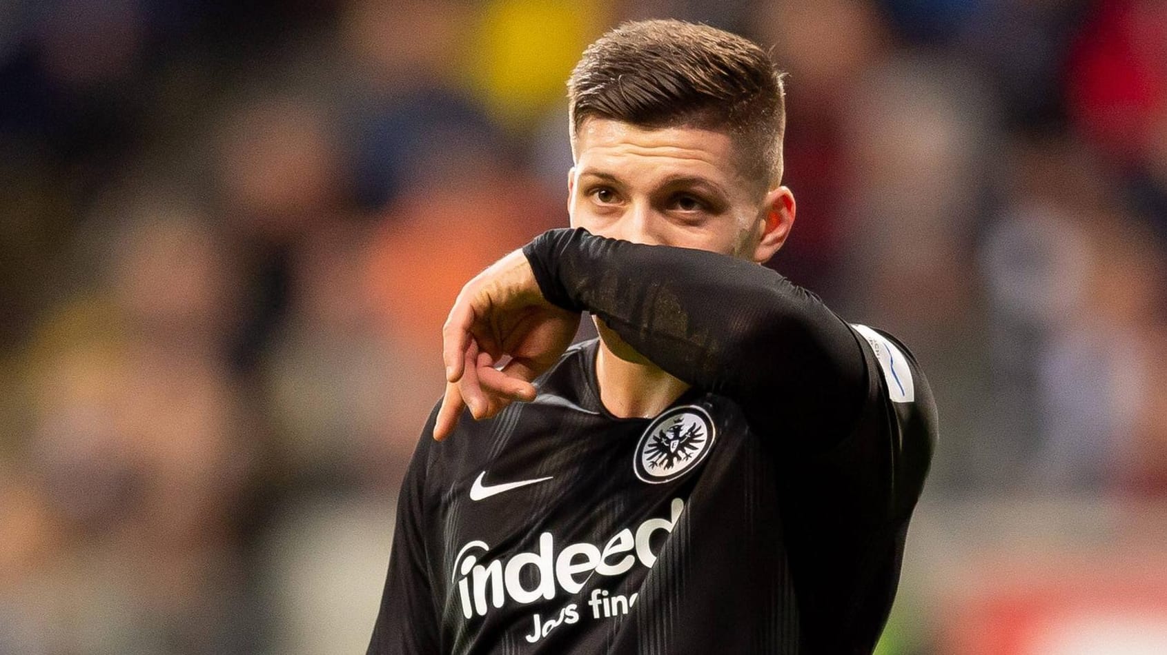 Luka Jovic: Frankfurts Knipser blieb laut des Berichts bei dem Unfall unverletzt. Luka Jovic: Frankfurts Knipser blieb laut des Berichts bei dem Unfall unverletzt.