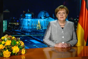 Bundeskanzlerin Angela Merkel: "Offenheit, Toleranz und Respekt – Diese Werte haben unser Land stark gemacht."