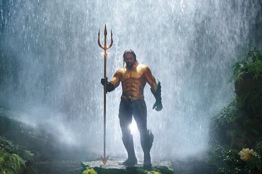 Jason Momoa ist der Aquaman.