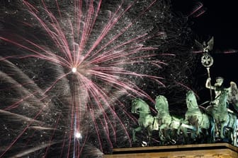 Feuerwerk am Brandenburger Tor - 2019 ist da.