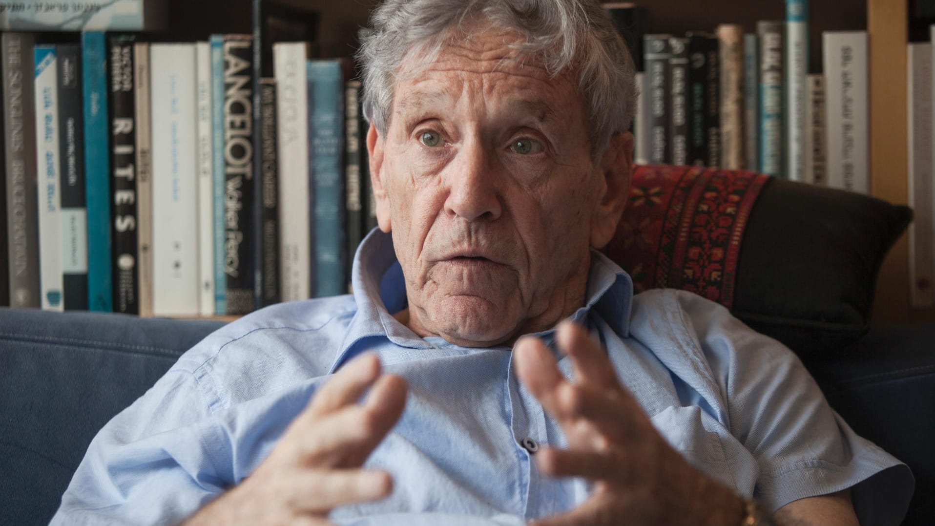 Amos Oz: Der Schriftsteller starb am 28. Dezember 2018 mit 79 Jahren. Amos Oz: Der Schriftsteller starb am 28. Dezember 2018 mit 79 Jahren.