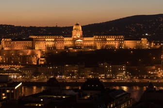 Der Burgpalast auf dem Burgberg: Orbans neue Residenz umzubauen hat Millionen gekostet.