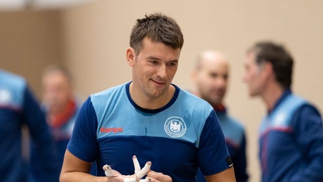 Christian Prokop will mit den deutschen Handballern eine WM-Euphorie entfachen.