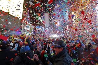Rund eine Millionen Menschen feierten am Times Square in New York.