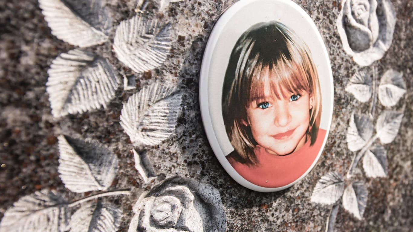 Grabstein für Peggy Knobloch: Das 9-jährige Mädchen verschwand 2001. Im Juli 2016 fanden Ermittler ihre sterblichen Überreste.