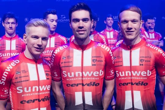 Tom Dumoulin (M) ist der Star des Sunweb-Teams.