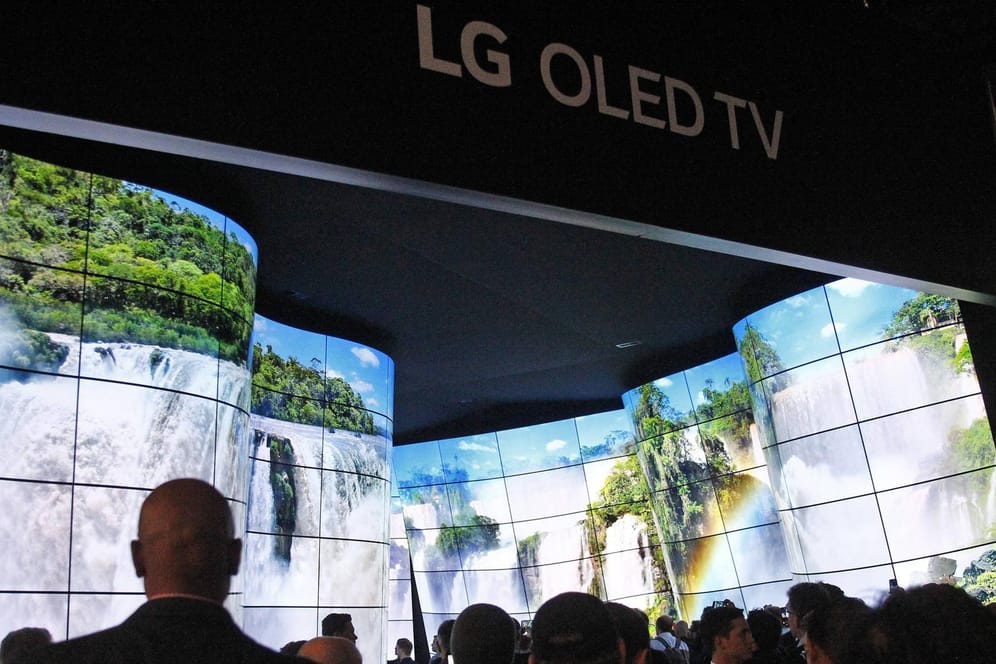 LG-Stand auf der CES 2018: Flexible Fernseher sind ein Trendthema