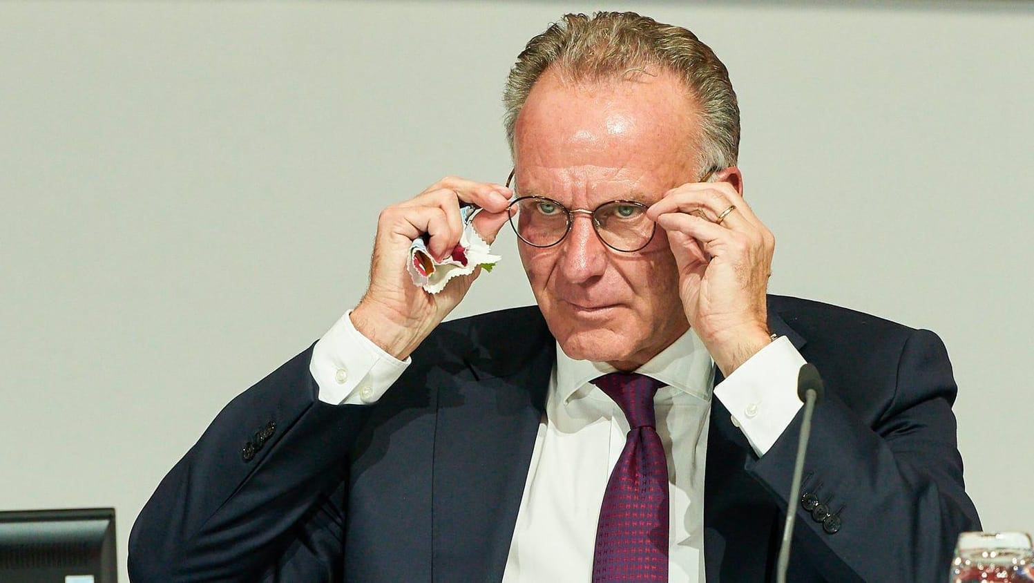 Will auch über Menschenrechte sprechen: Vorstandsboss Karl-Heinz Rummenigge reist mit dem FC Bayern nach Katar.